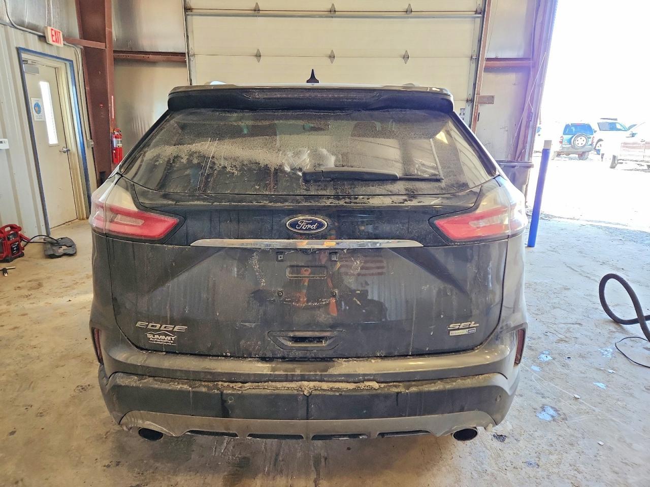2020 Ford Edge sel