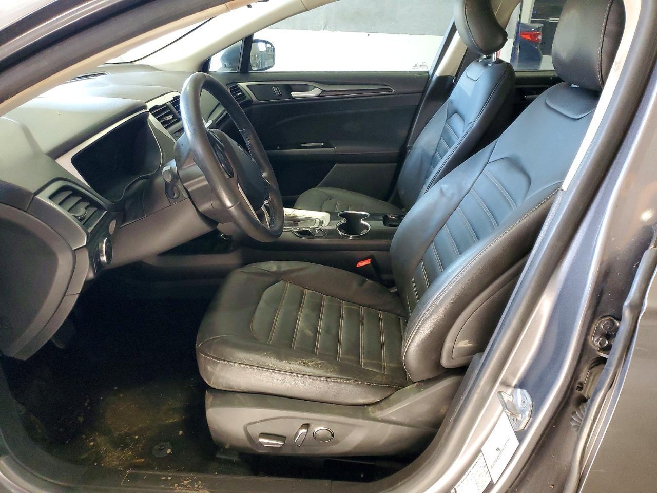 2014 Ford Fusion se