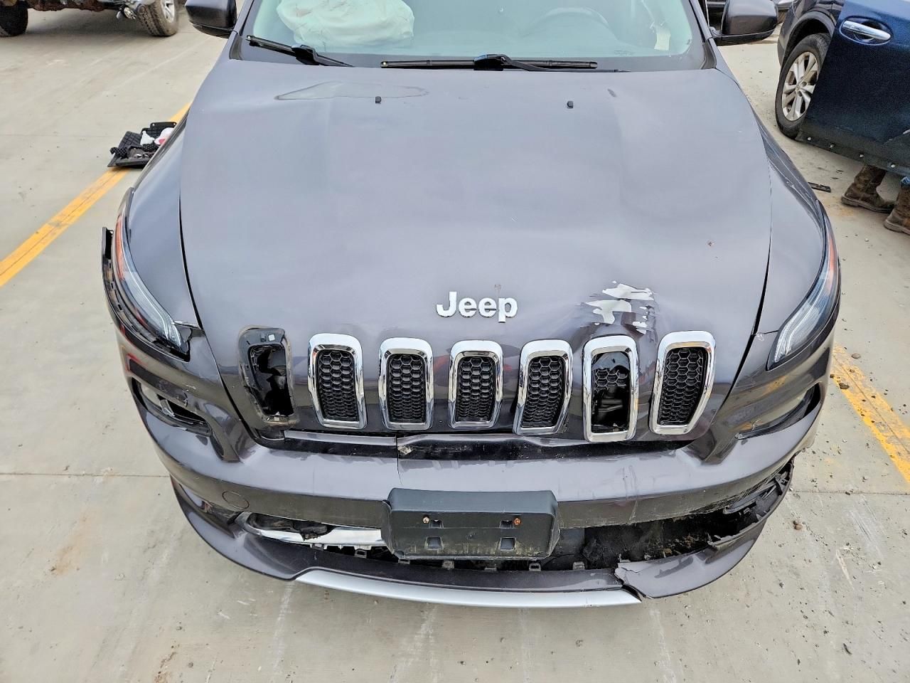 2018 Jeep Cherokee Overland