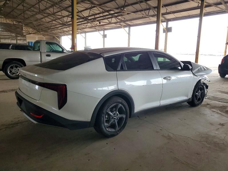 2025 KIA K4 lx