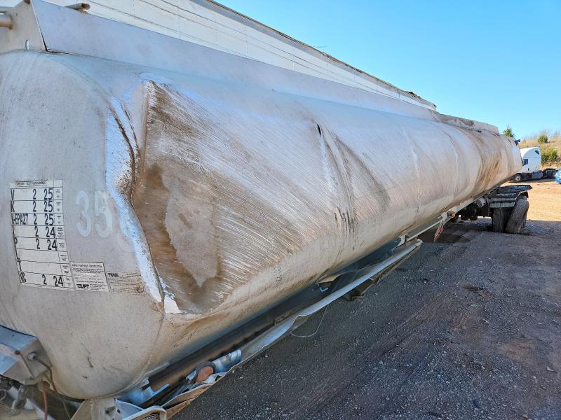 1996 Cust Tanker 1996 Custom Tank Trailer