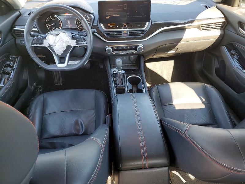 2023 Nissan Altima sr