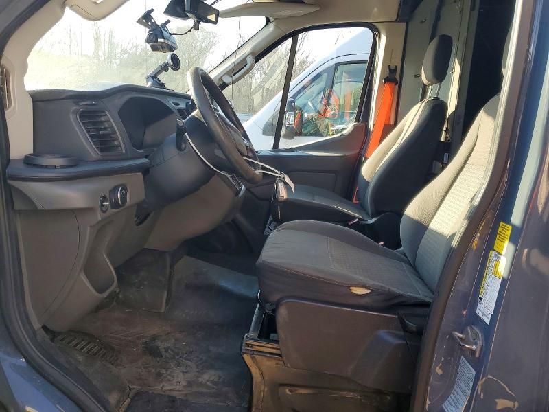 2020 Ford Transit T-250