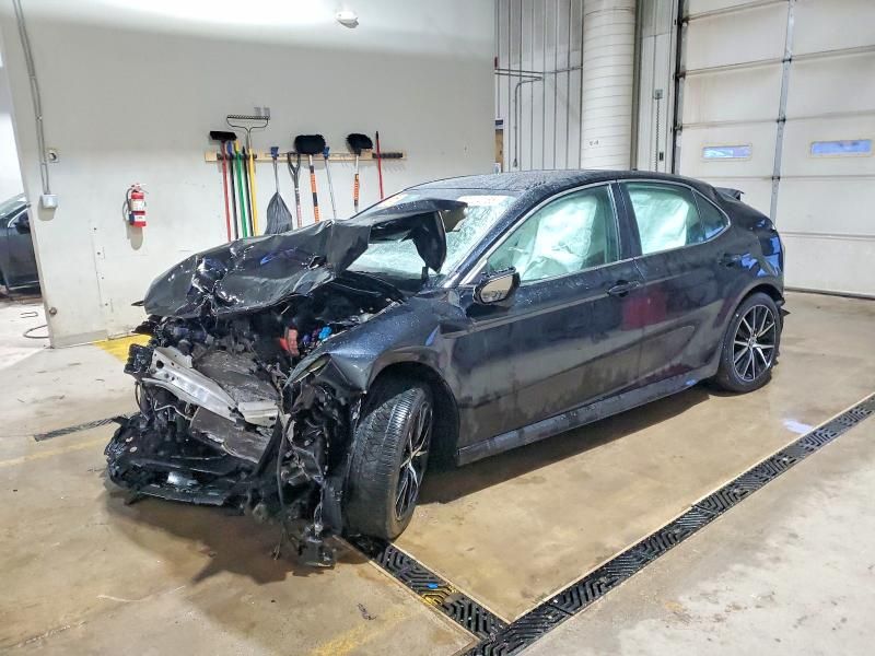 2023 Toyota Camry se Night Shade