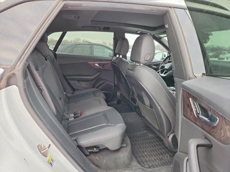 2019 Audi Q8 Premium Plus S-line