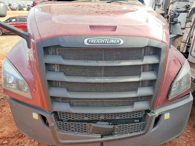 2023 Freightliner Cascadia 126 Semi Truck