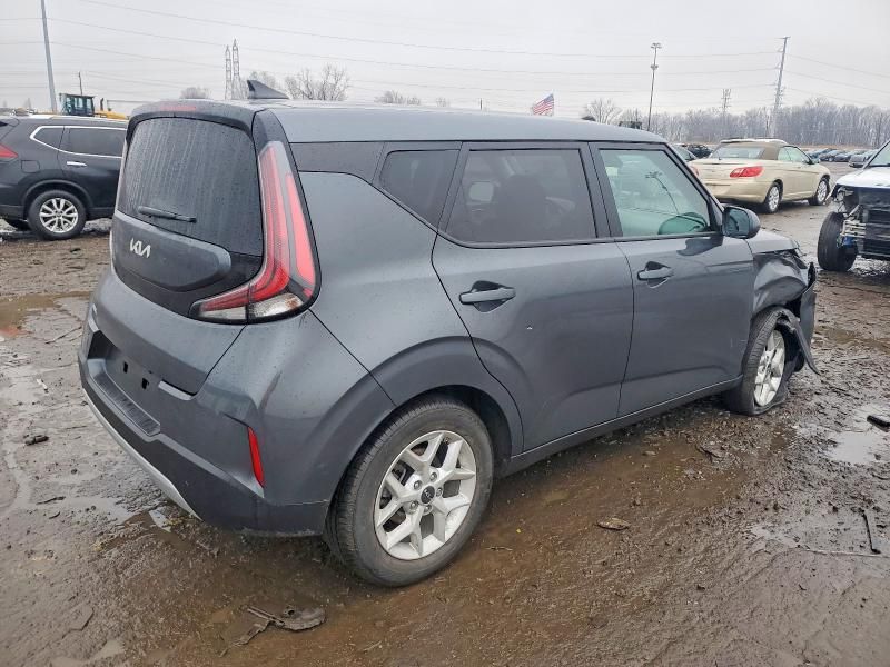 2024 KIA Soul lx