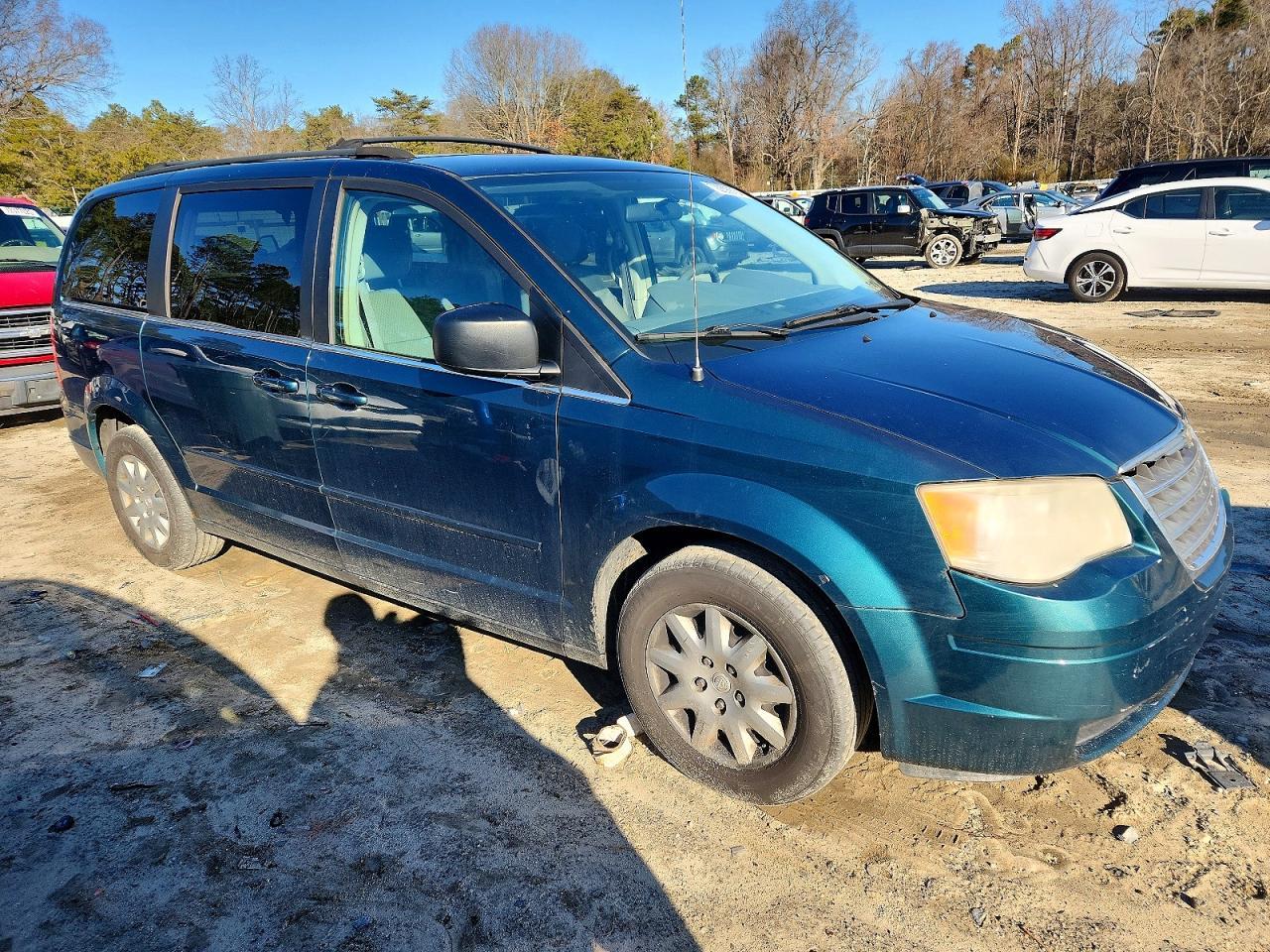2009 Chrysler Town & Country lx