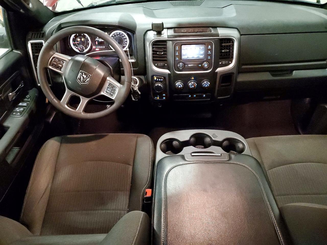 2021 Dodge Ram 1500 Classic slt