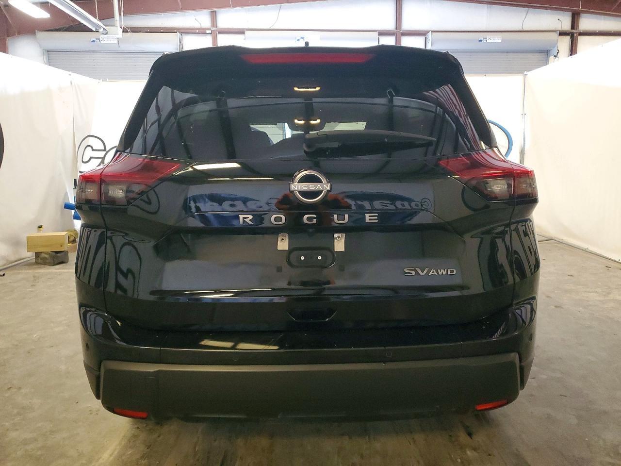 2024 Nissan Rogue sv