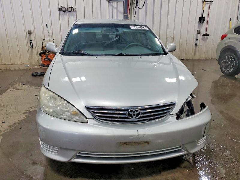 2006 Toyota Camry le