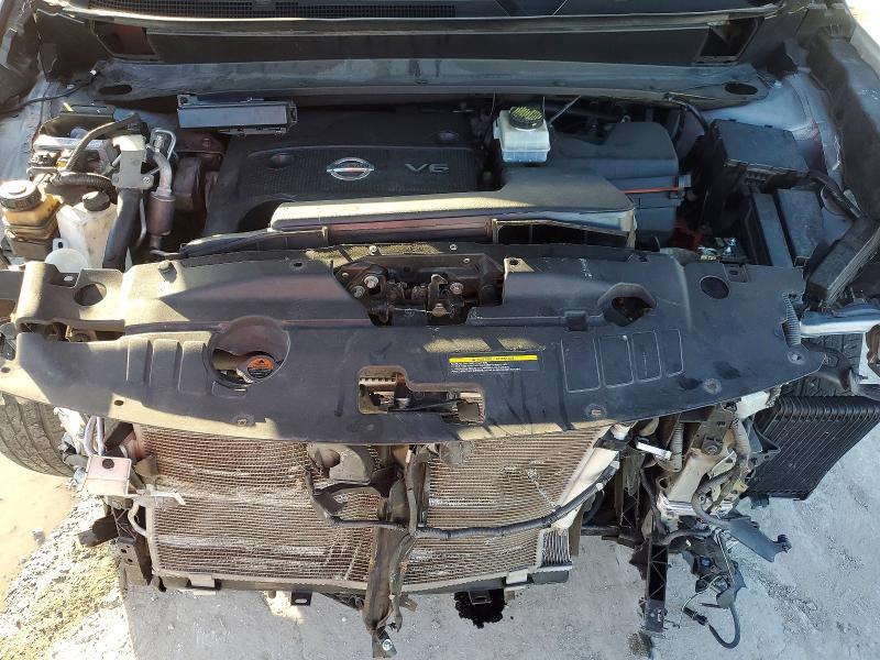 2016 Niss Pathfinder