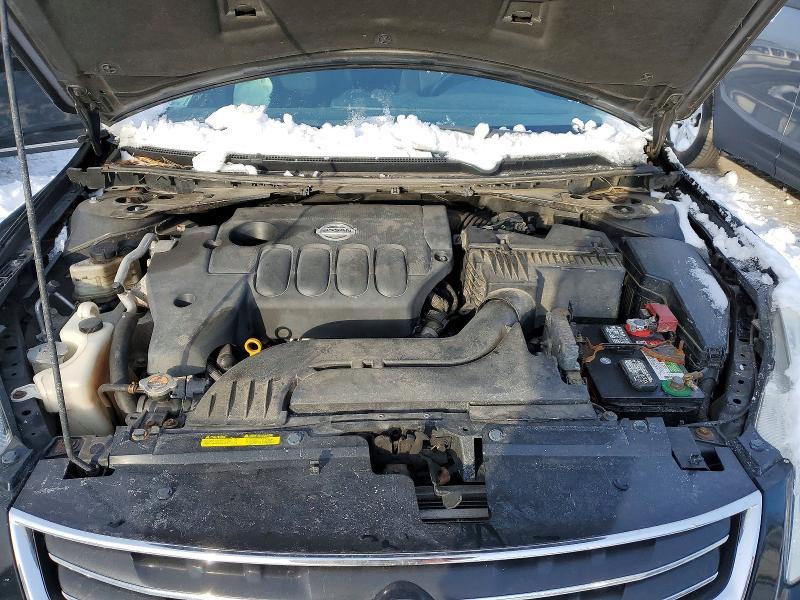 2012 Nissan Altima Base