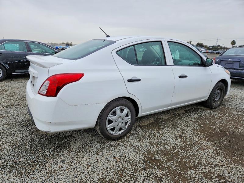 2019 Nissan Versa s