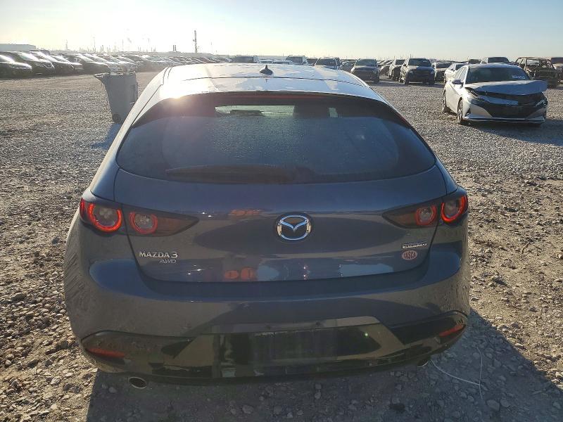 2020 Mazda 3 Premium