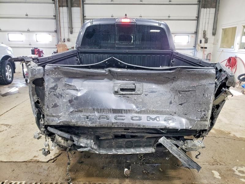 2020 Toyota Tacoma Double cab