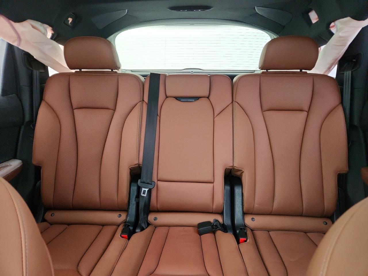 2025 Audi Q7 Premium Plus
