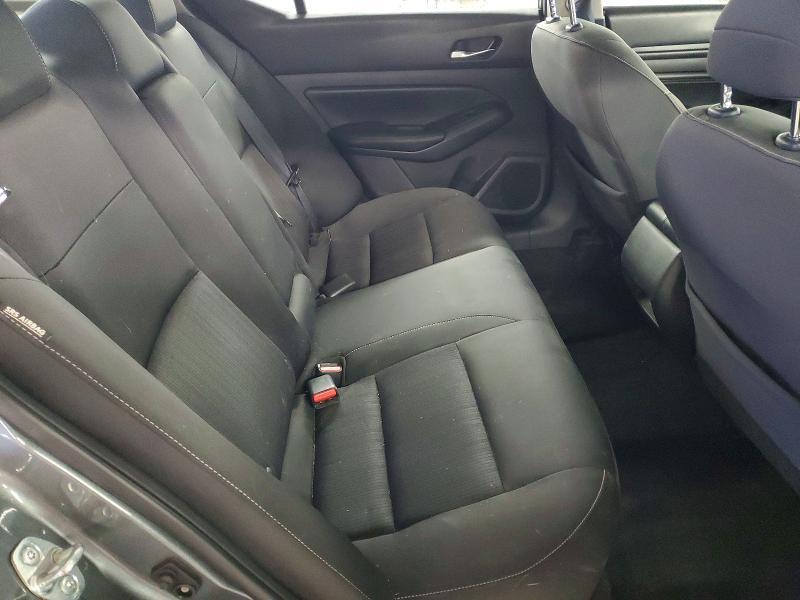2019 Nissan Altima s