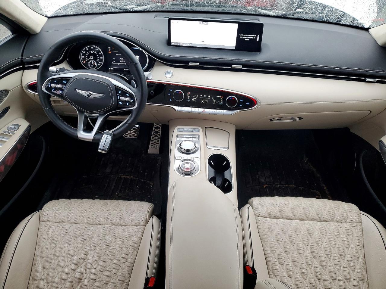 2022 Genesis Gv70 Base