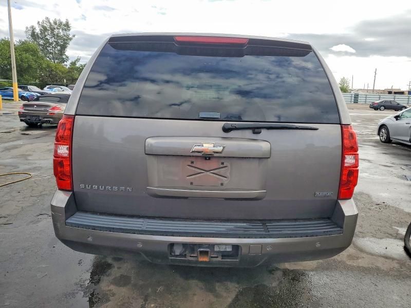 2011 Chevrolet Suburban C1500 lt