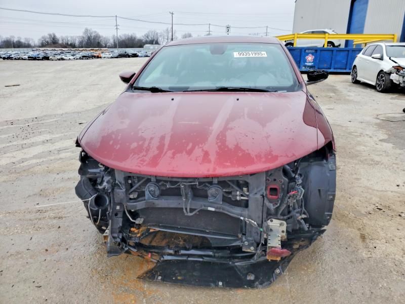 2016 Chrysler 200 s