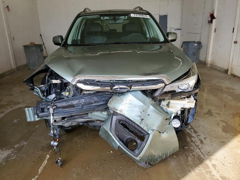 2017 Subaru Forester 2.5i Touring
