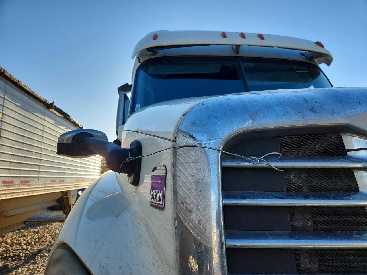 2014 Freightliner Cascadia 125 Semi Truck