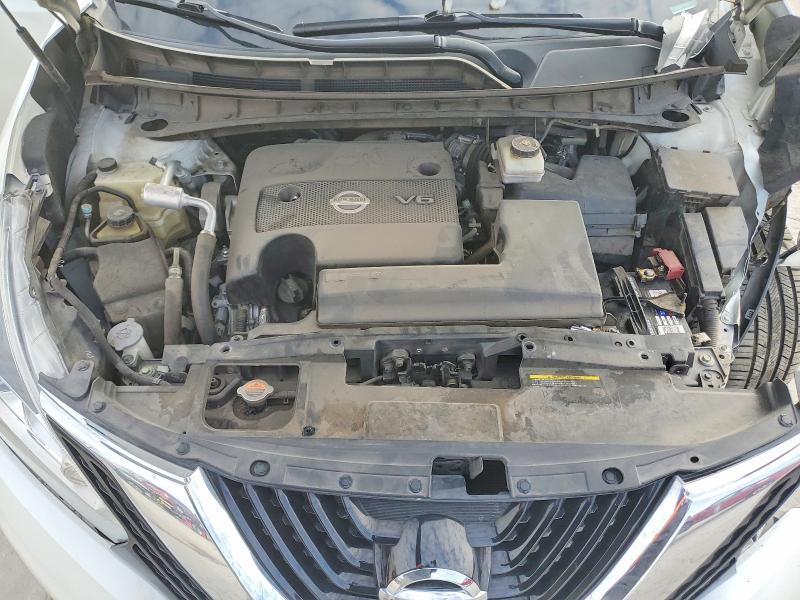2016 Nissan Murano s