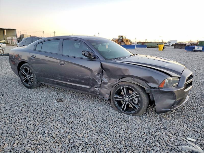 2014 Dodge Charger r