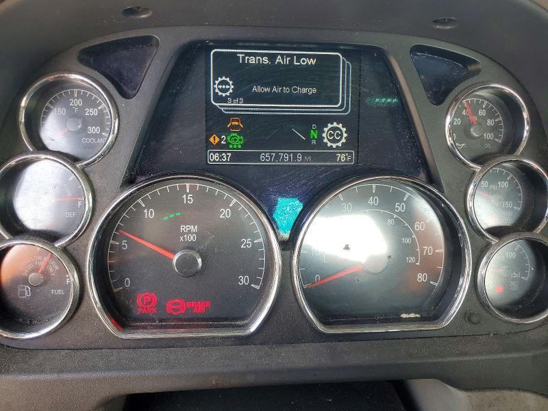 2020 Peterbilt 579 Semi Truck