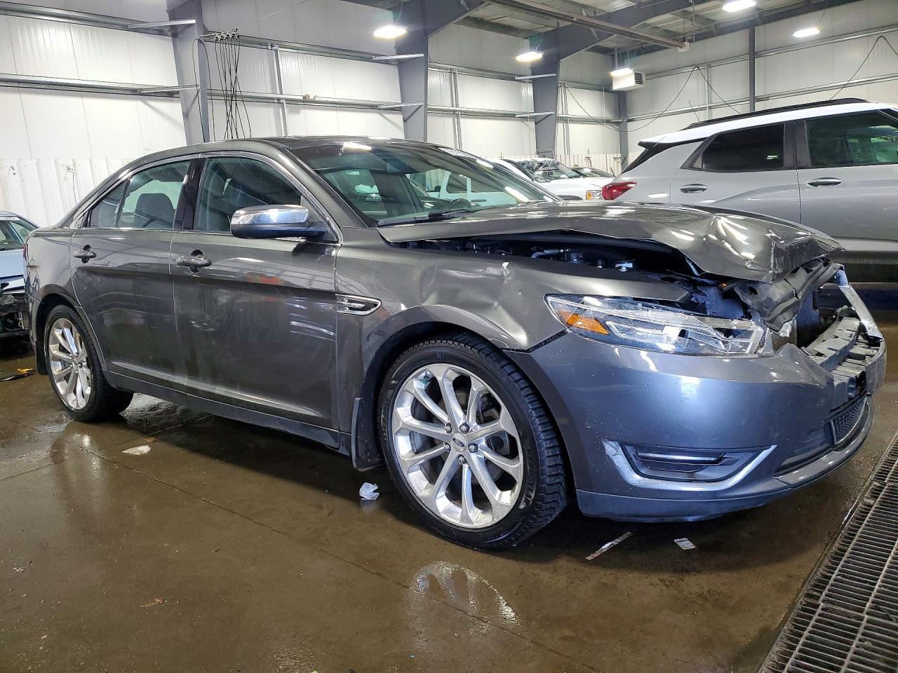 2015 Ford Taurus Limited