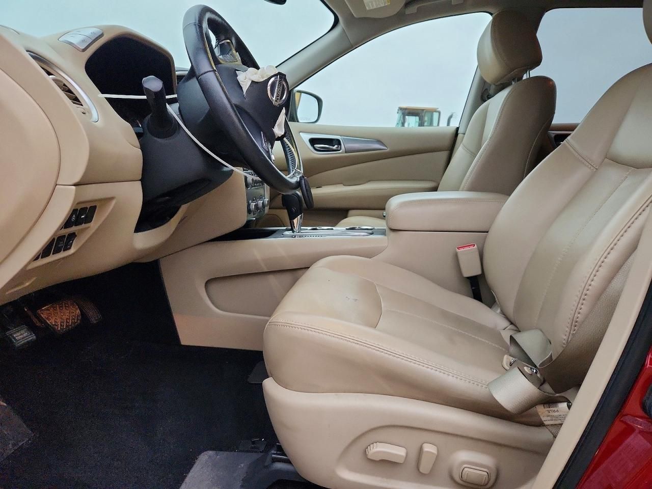 2018 Nissan Pathfinder s