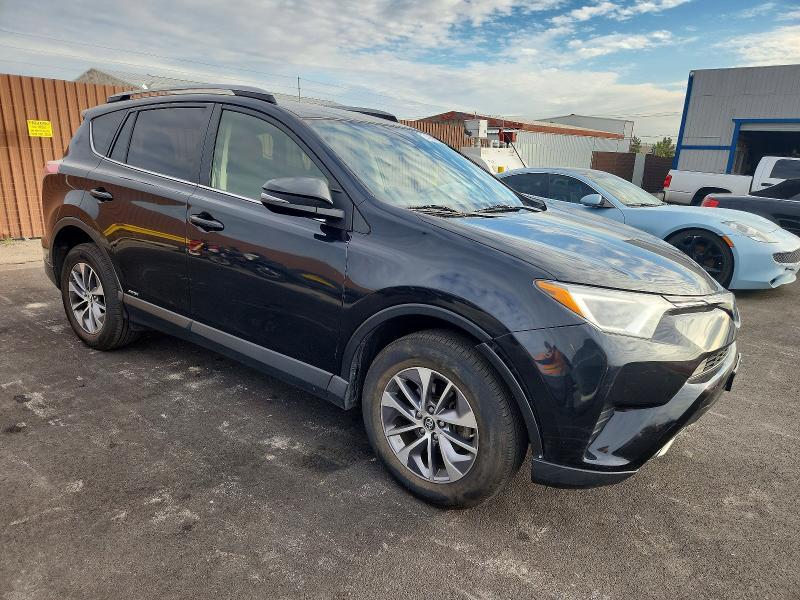 2018 Toyota Rav4 hv le