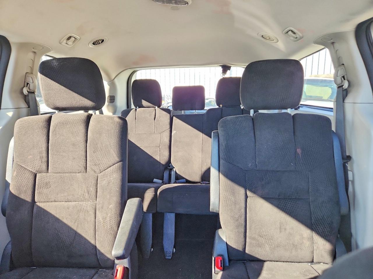 2012 Dodge Grand Caravan se