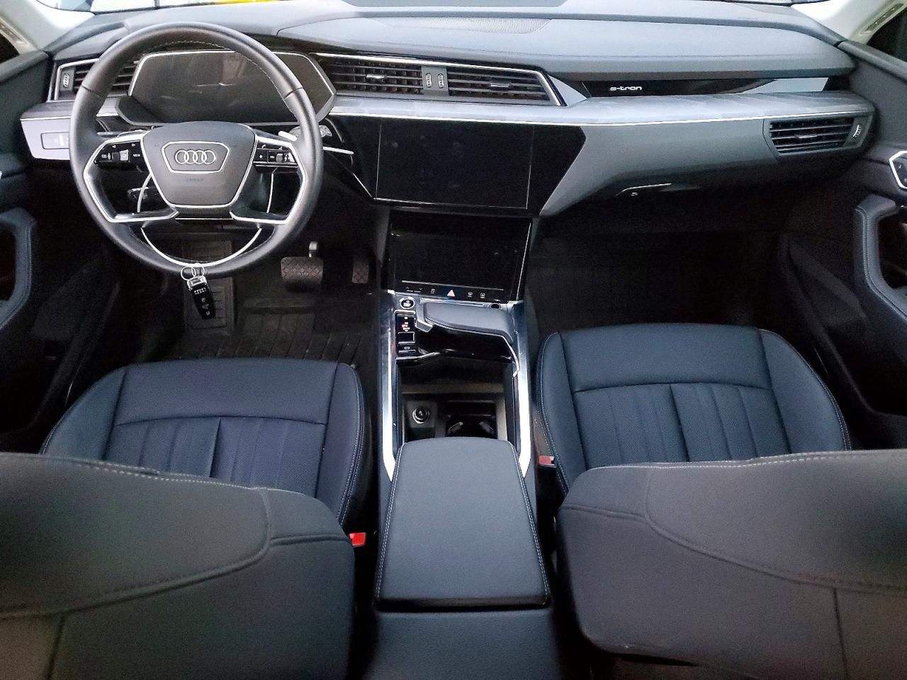 2024 Audi Q8 E-tron Premium Plus