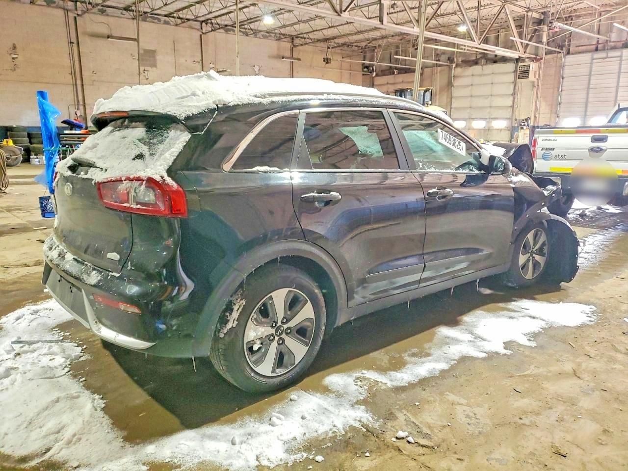 2017 KIA Niro fe