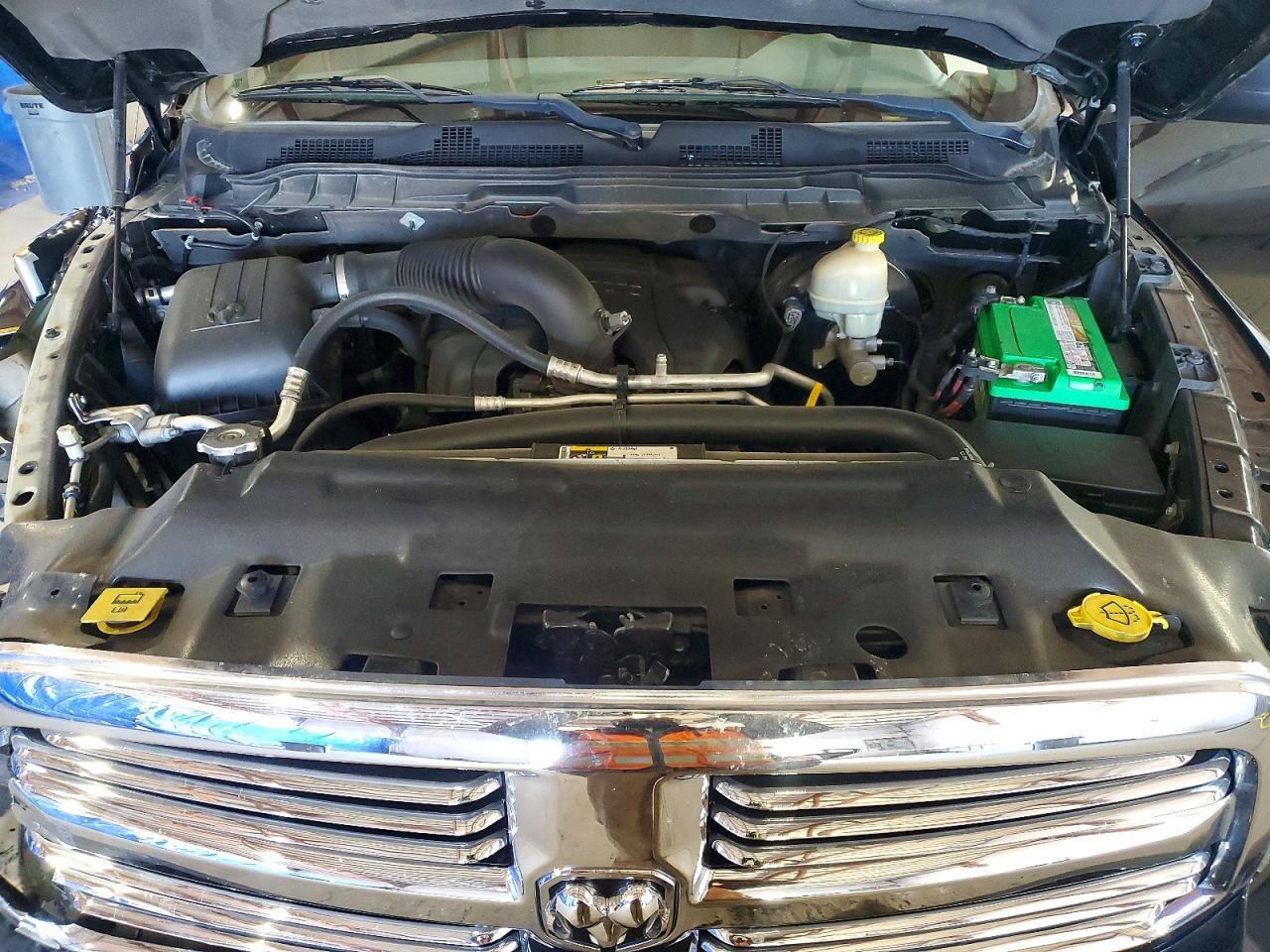 2015 Dodge RAM 1500 SLT