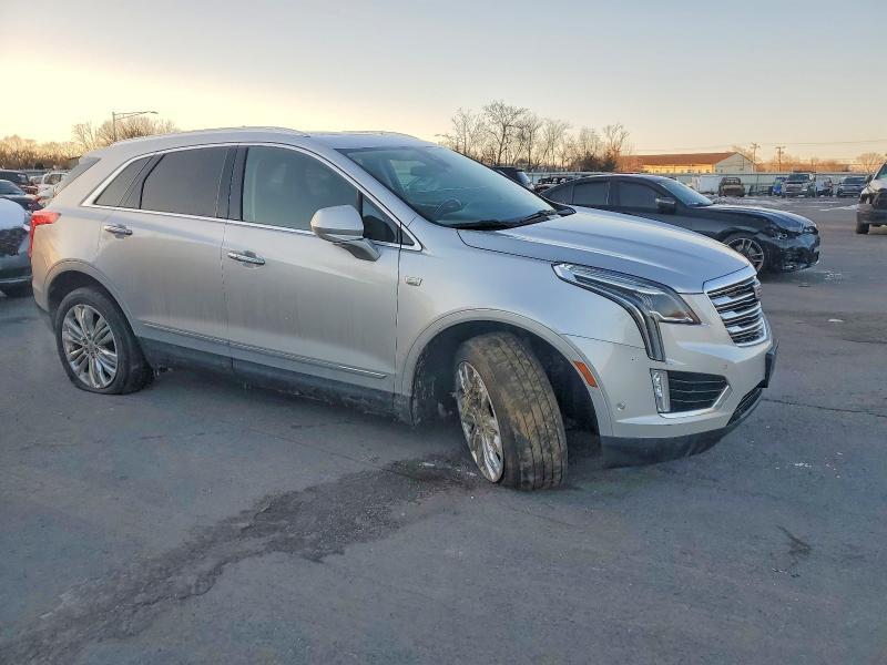 2019 Cadillac XT5 Premium Luxury