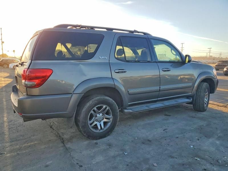 2005 Toyota Sequoia SR5