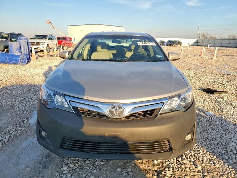 2013 Toyota Camry l