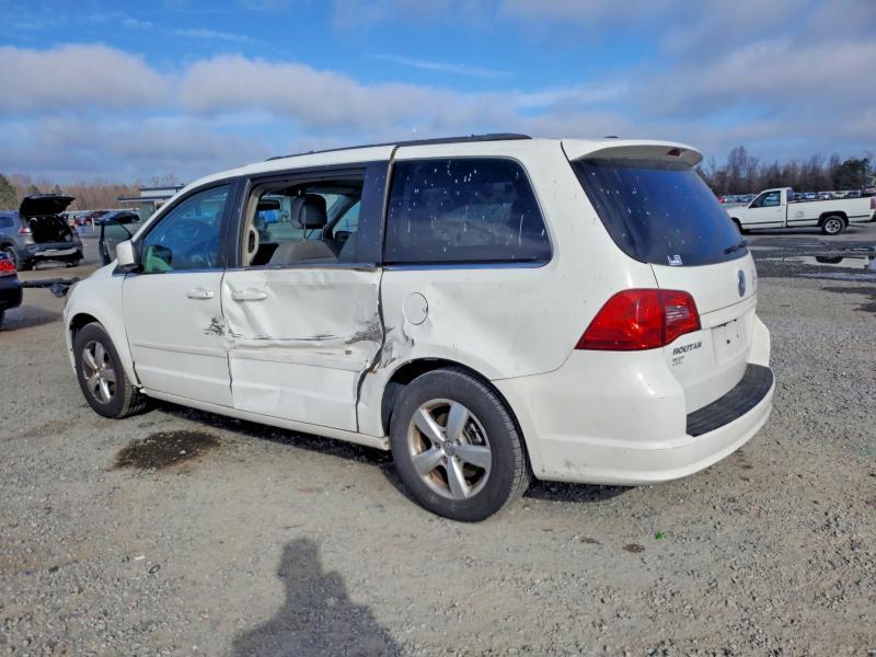 2011 Volkswagen Routan se