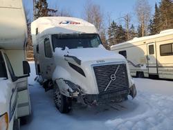 Salvage trucks for sale at Cookstown, ON auction: 2020 Volvo VN VNL