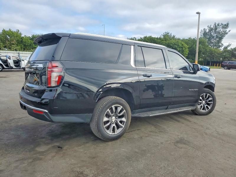 2023 Chevrolet Suburban C1500 lt