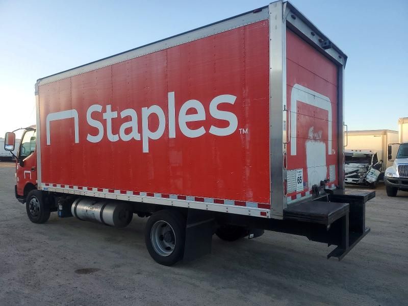 2017 Hino 195 box Truck