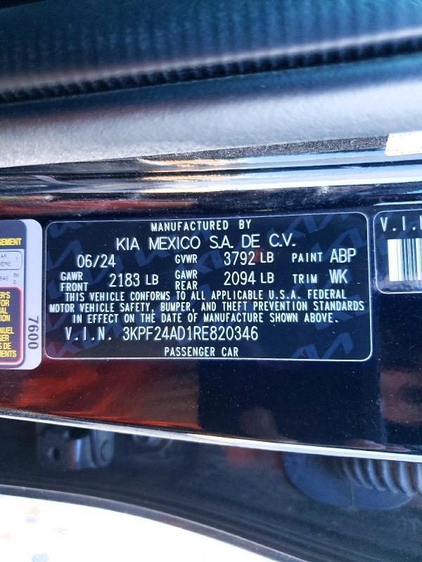 2024 KIA Forte lx