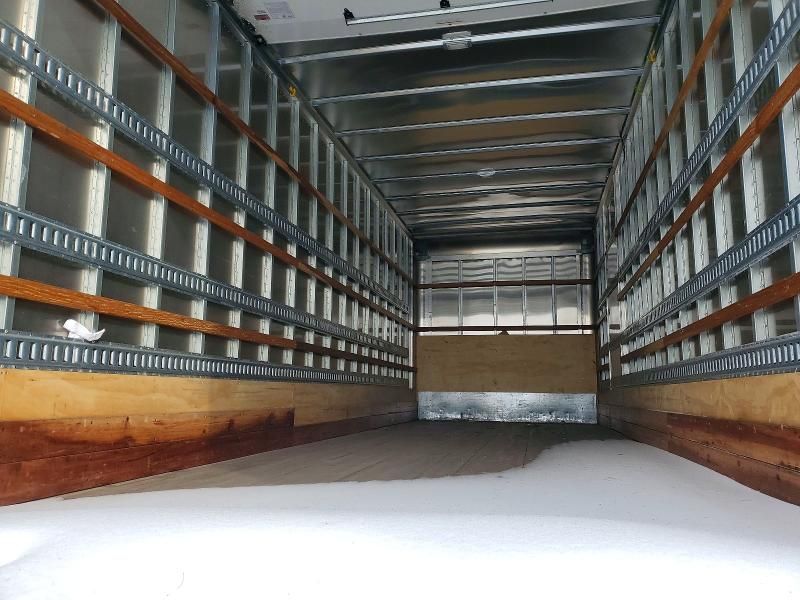 2023 Freightliner Business Class M2 BOX Truck