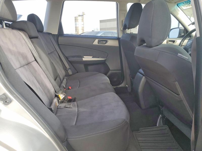 2010 Subaru Forester xs