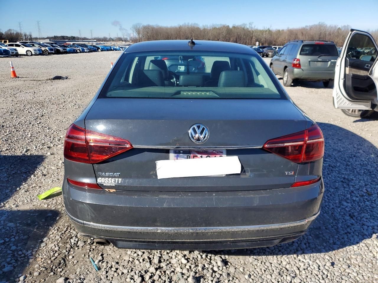 2017 Volkswagen Passat R-line