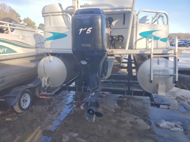 2006 Bently 243 Cruise Pontoon Boat