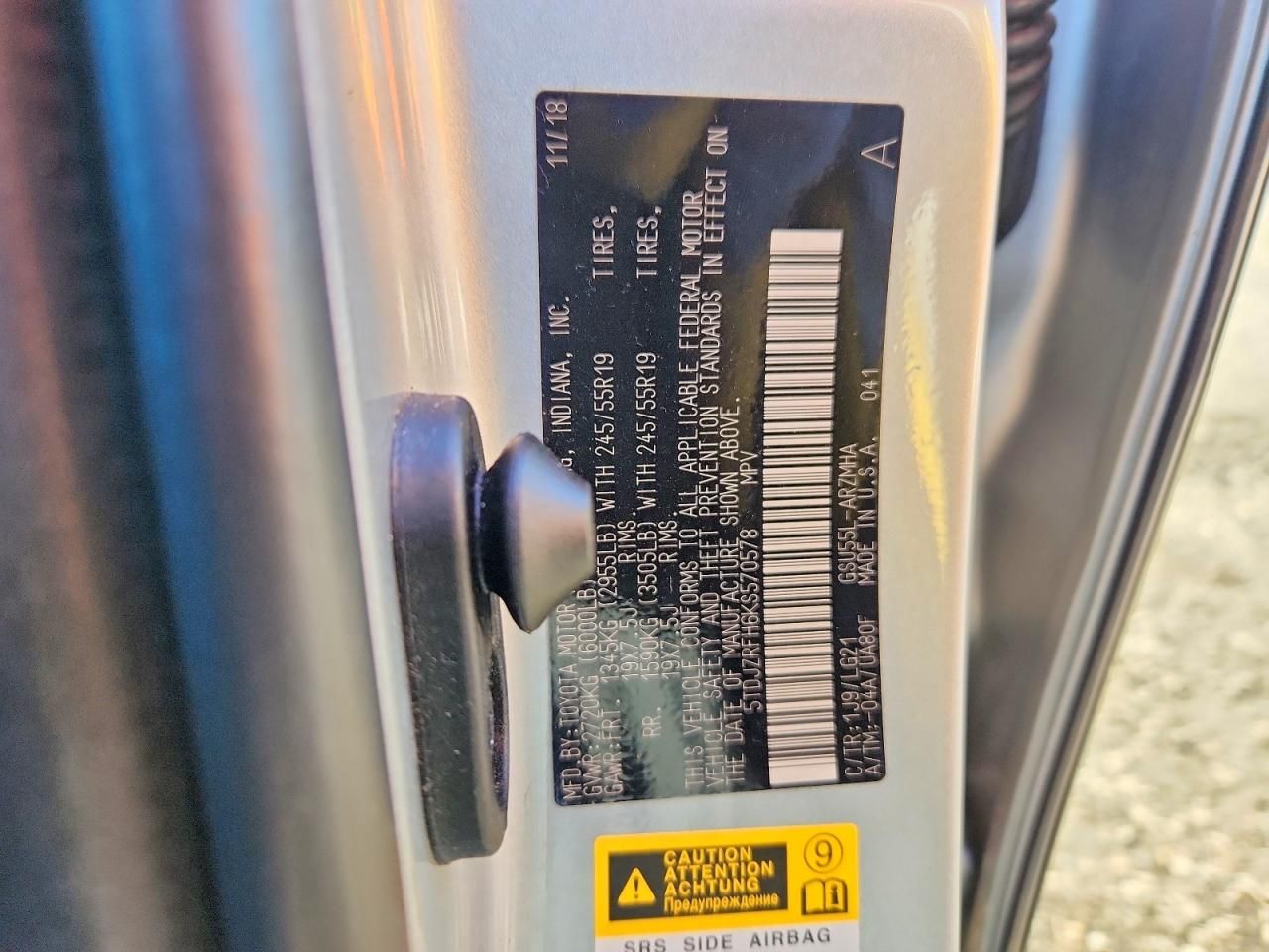 2019 Toyota Highlander se